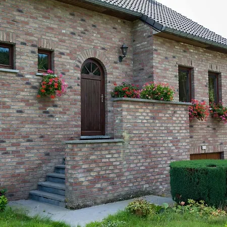 A La Violette Nyaraló Trois-Ponts